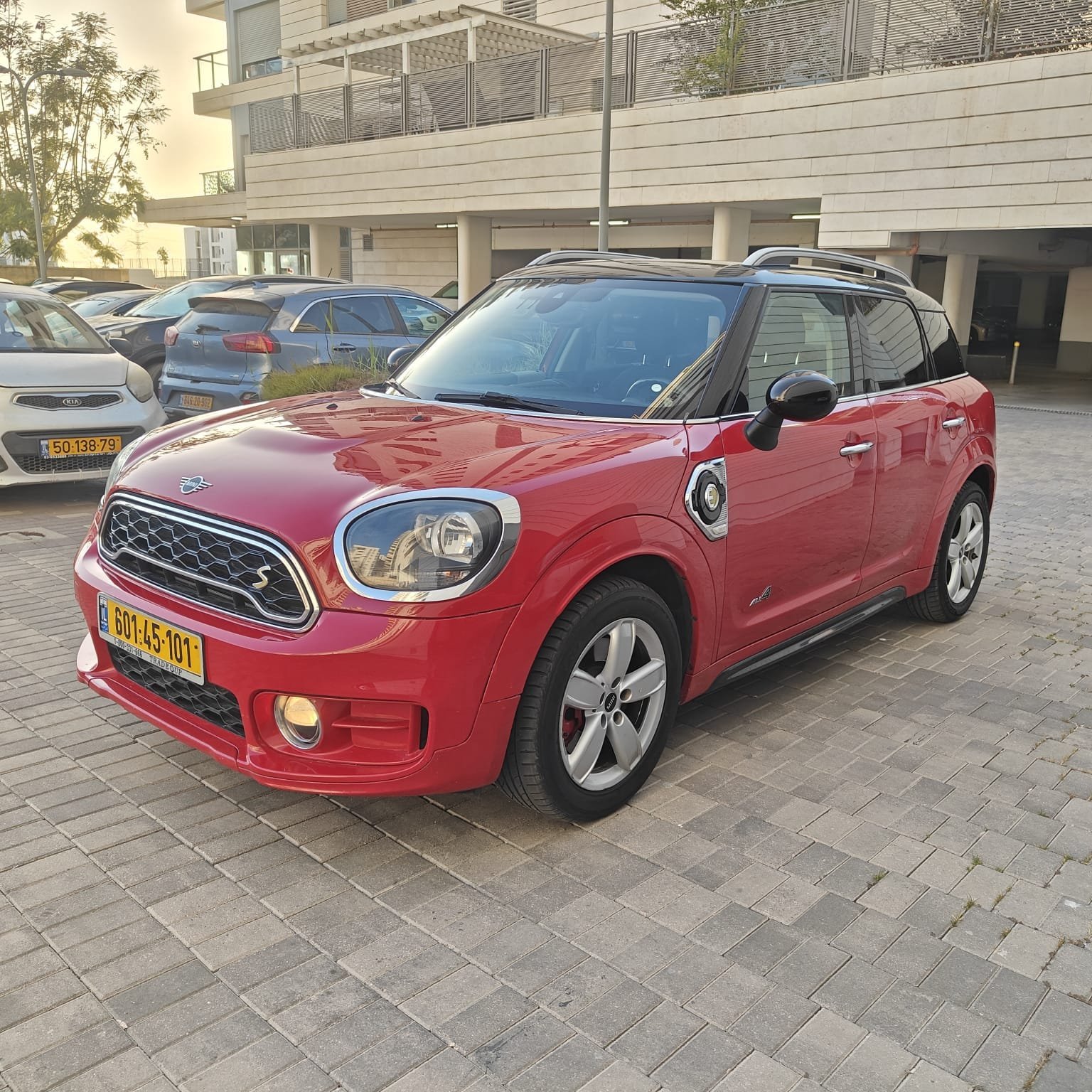 מיני קופר קאנטרי מן פלאג אין – תמונה 1