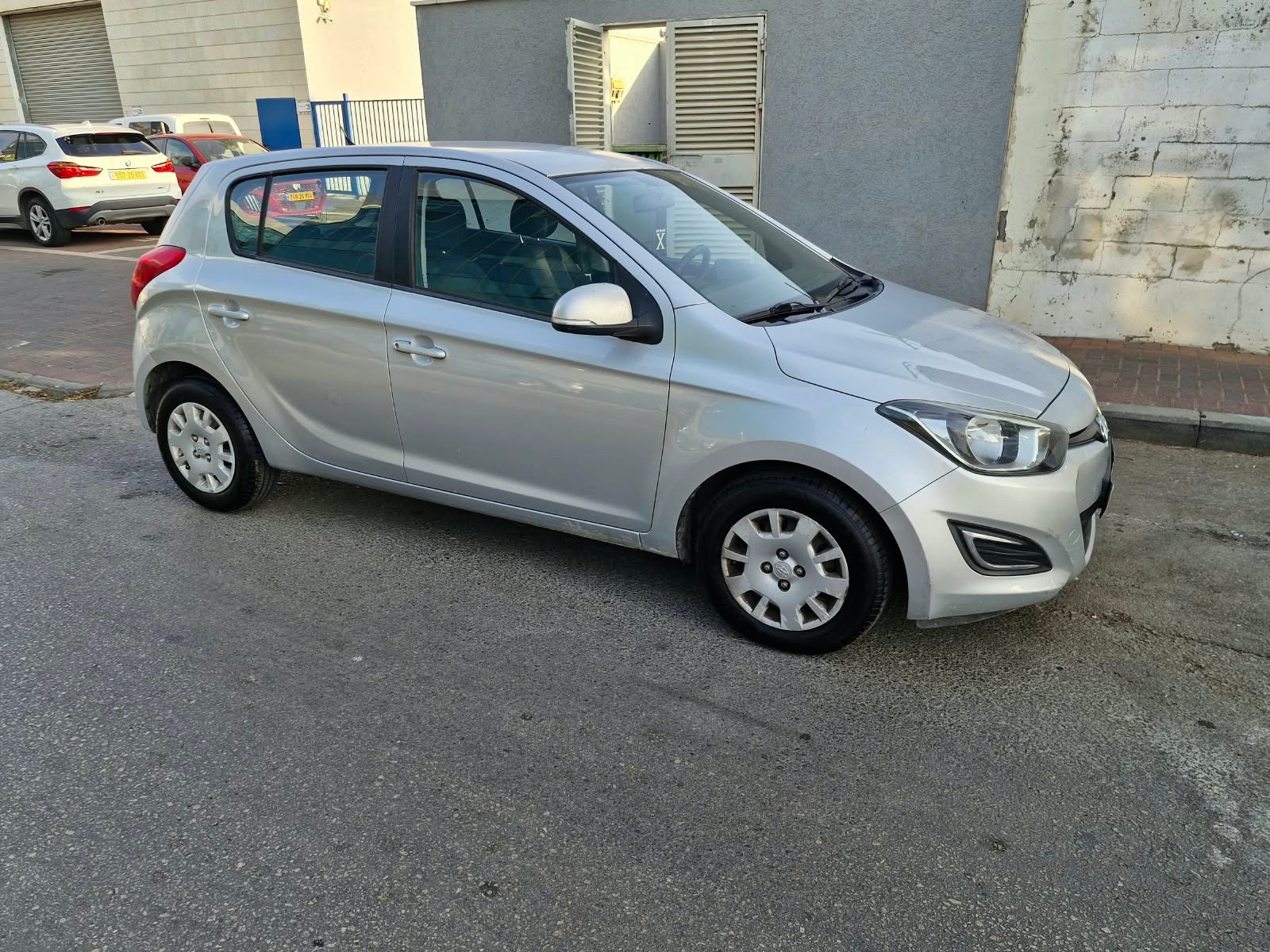 יונדאי I20 ידנית – תמונה 1