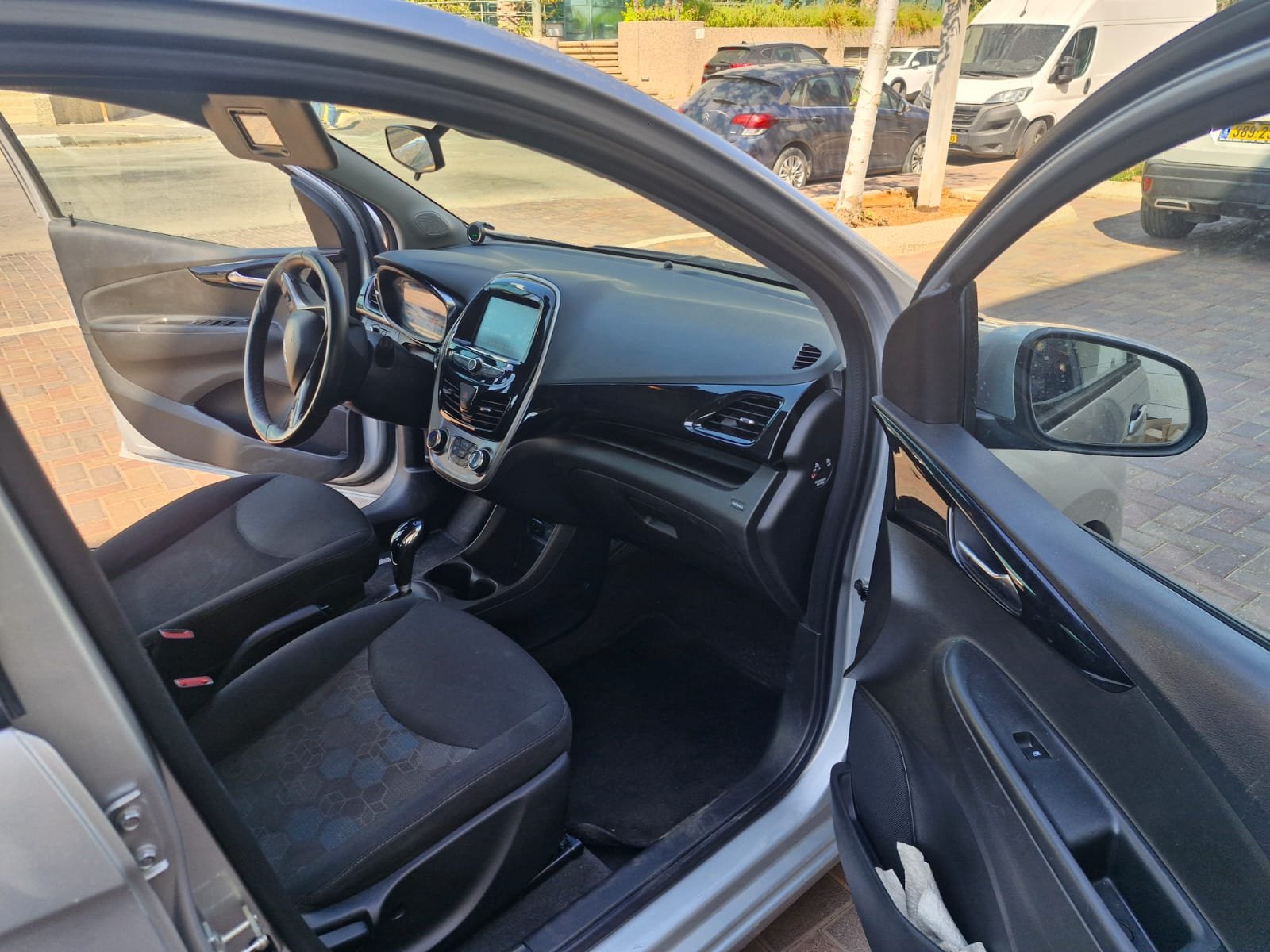 שברולט ספארק LTZ – תמונה 10