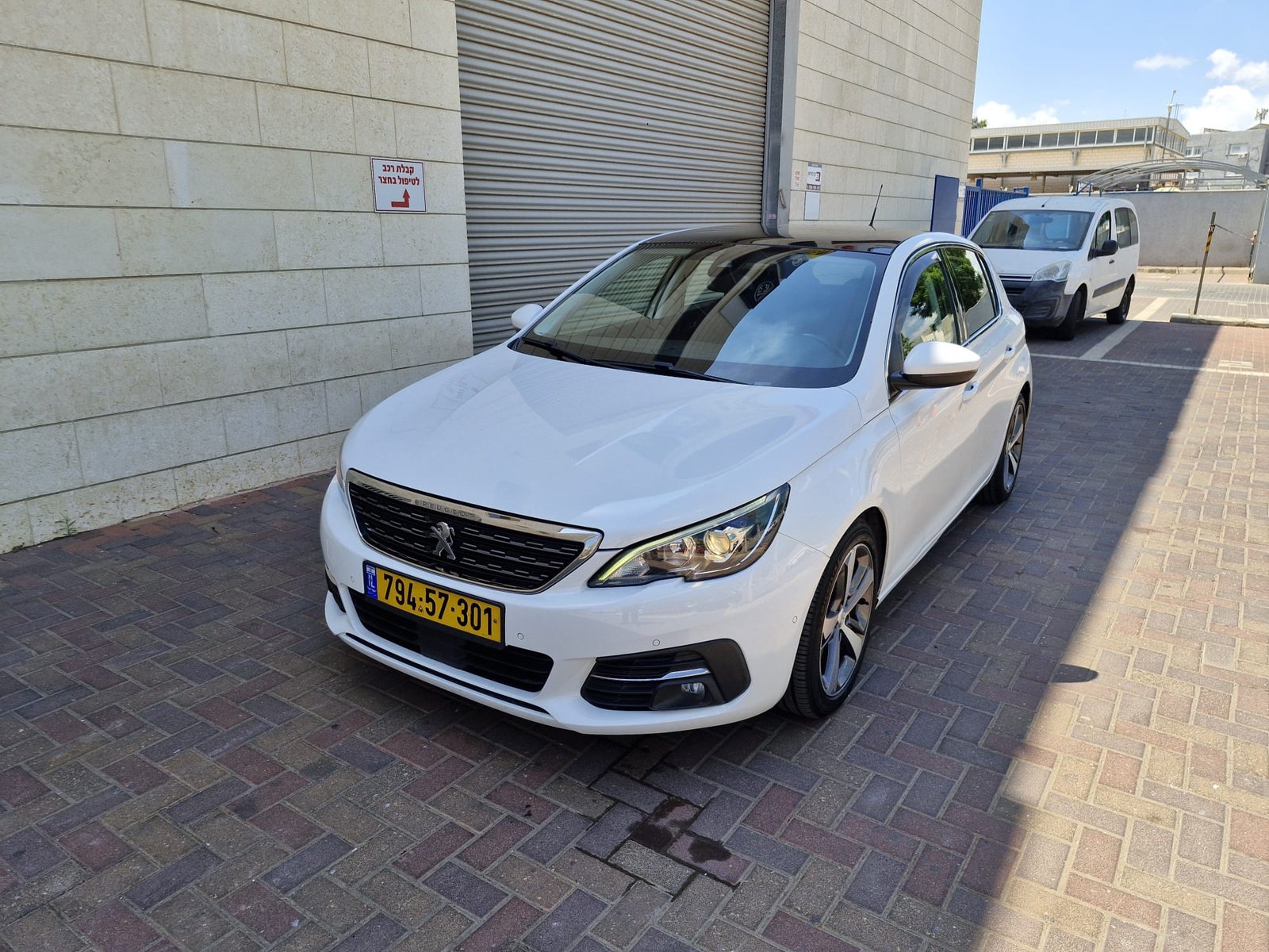 פיגו 308 פרימיום – תמונה 1